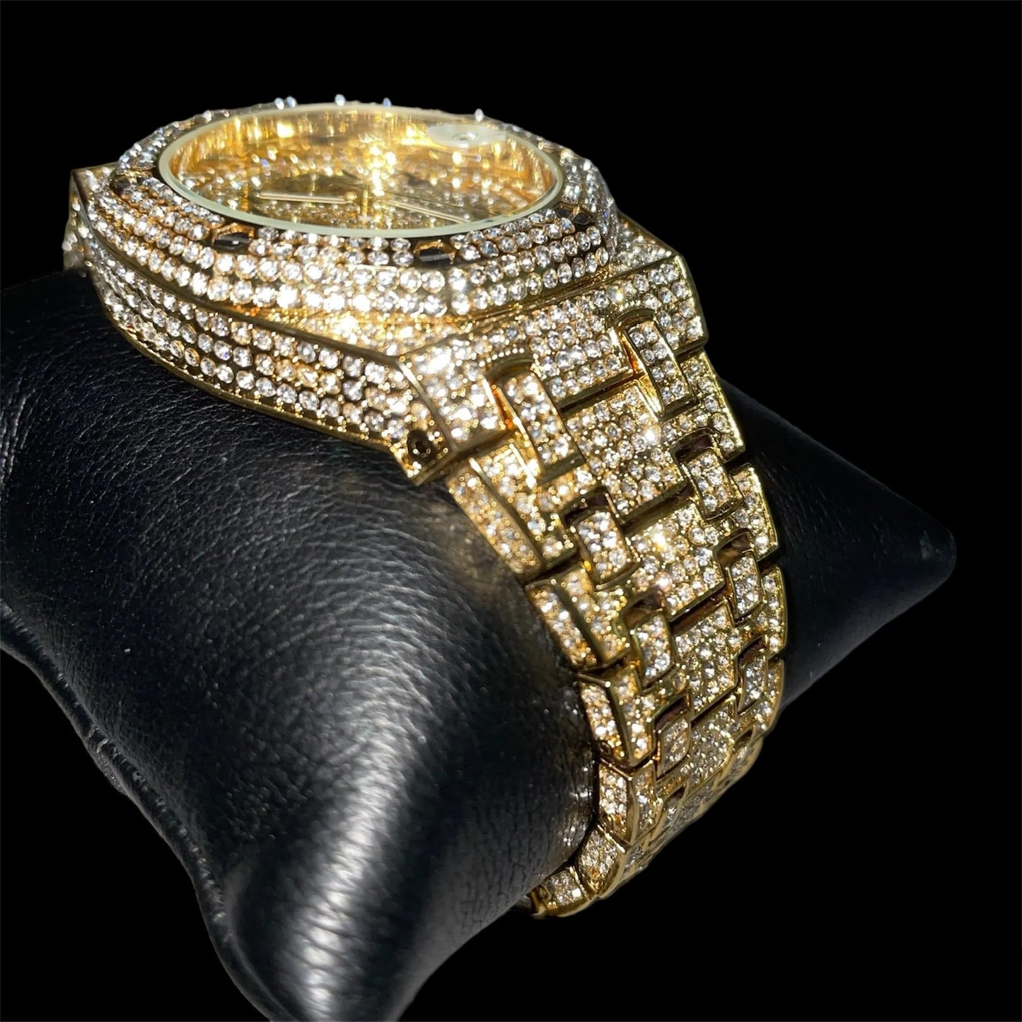 Royal Majestic Chronograaf 42mm – Fully Iced Goud Verguld Horloge